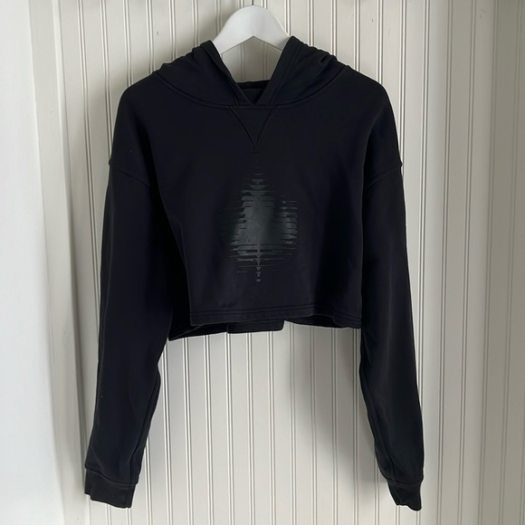 Lululemon Team Canada All Yours Cropped Hoodie CPC Logo, TEAM CANADA, Black - Picture 2 of 7